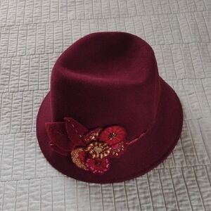 August Hats Burgundy Floral Women's Hat